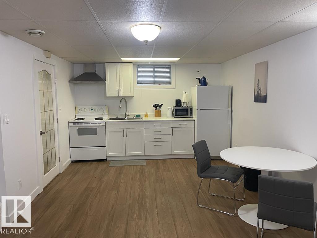 Photo 22 of 8528 64 Av Nw, Edmonton AB