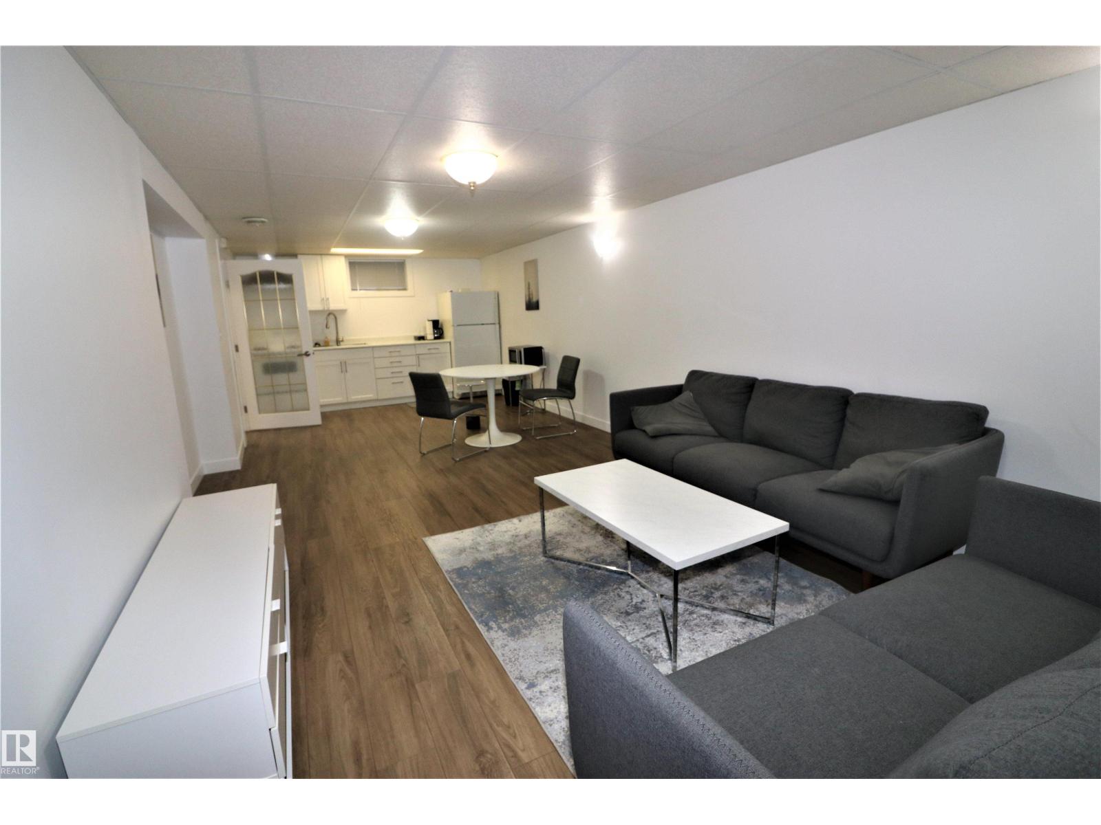 Photo 25 of 8528 64 Av Nw, Edmonton AB