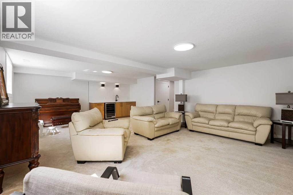 Single Family House Bungalow for Sale in  Breen Crescent NW Brentwood Calgary 