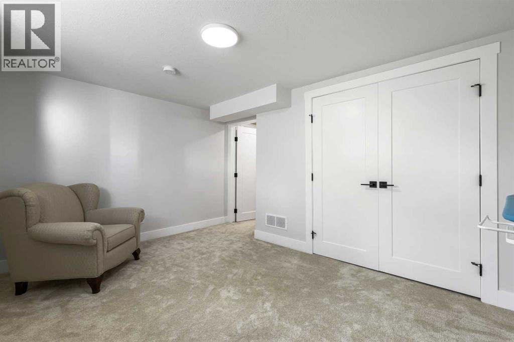Single Family House Bungalow for Sale in  Breen Crescent NW Brentwood Calgary 