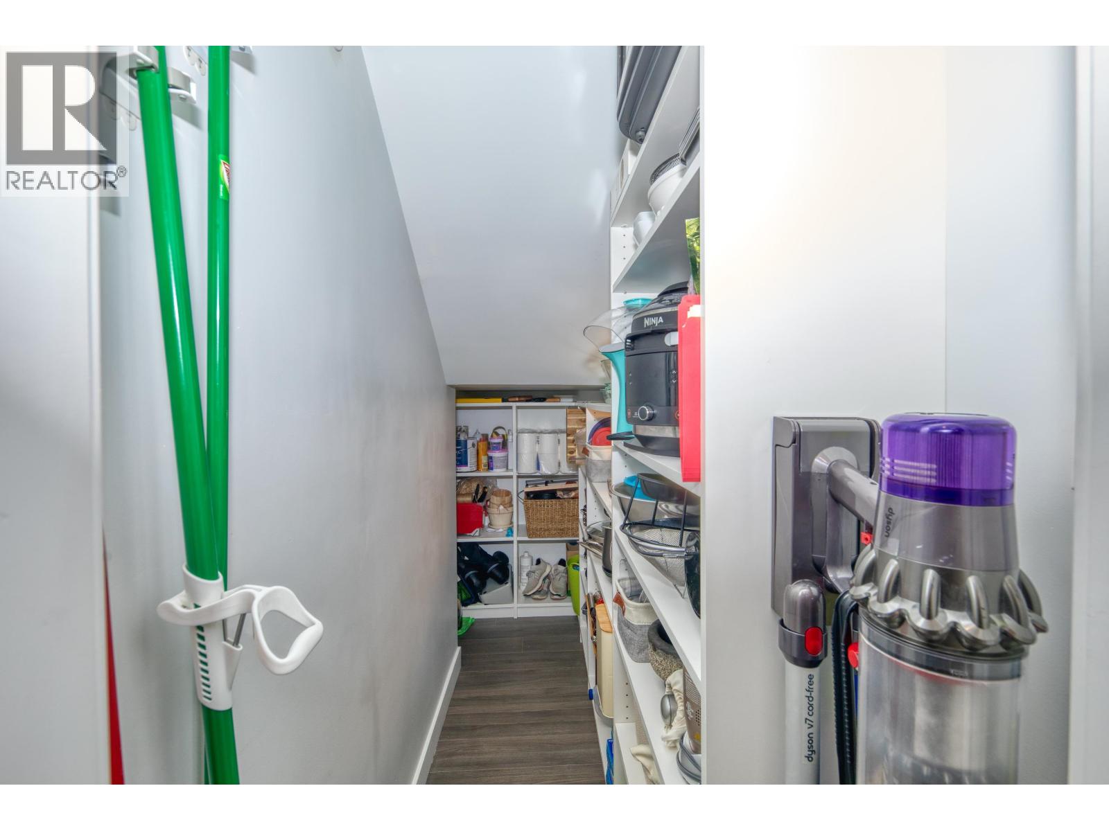TH307 2351 BETA AVENUE, Burnaby