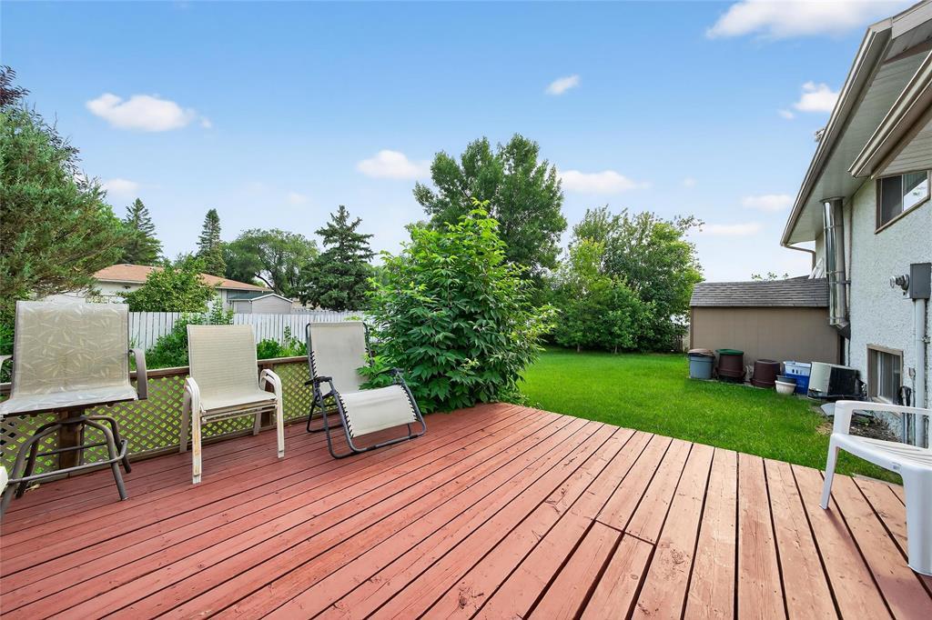 Photo 34 of 35 Martindale Place, Winnipeg MB