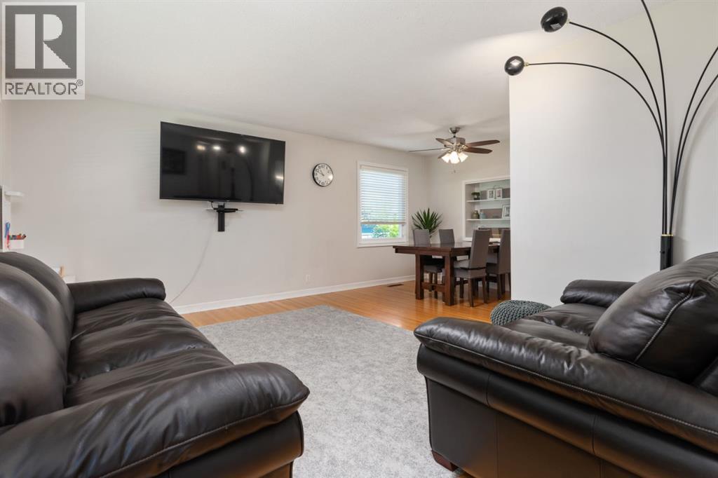 Single Family House Bungalow for Sale in  A Avenue Rosedale Camrose 