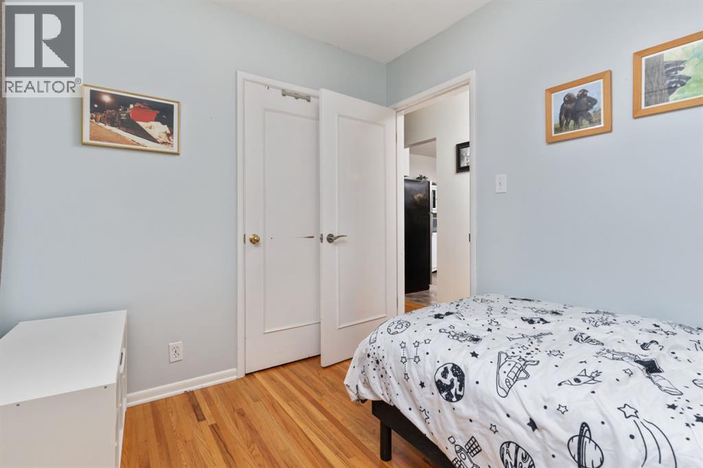 Single Family House Bungalow for Sale in  A Avenue Rosedale Camrose 