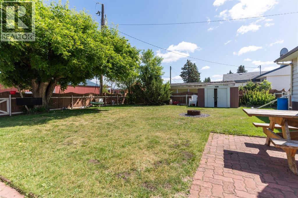 Single Family House Bungalow for Sale in  A Avenue Rosedale Camrose 