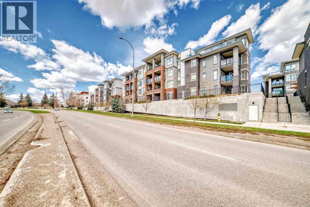 Single Family House for Sale in   Burma Star Road SW Currie Barracks Calgary 