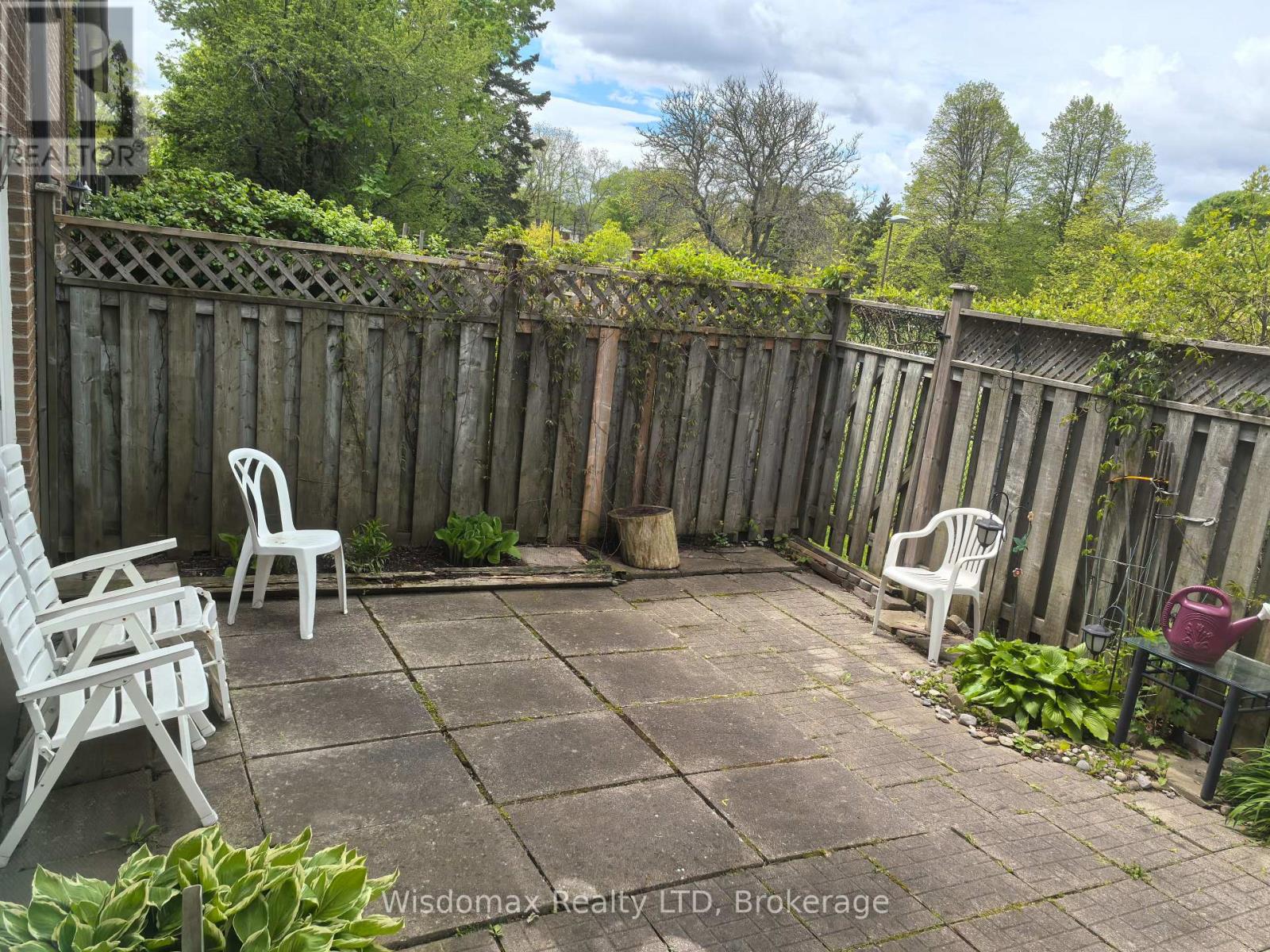 Photo 2 of Hs 47 3100 Kingston Road, Toronto ON