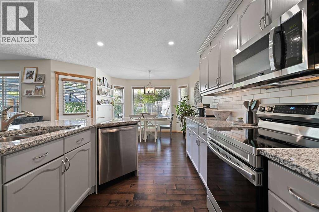 Single Family House for Sale in  Hidden Valley Grove NW Hidden Valley Calgary 
