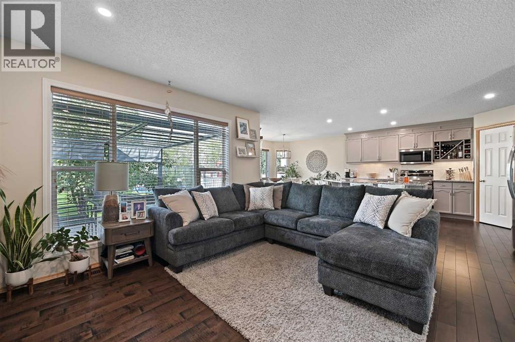 Single Family House for Sale in  Hidden Valley Grove NW Hidden Valley Calgary 