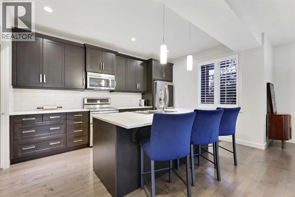 Single Family House for Sale in    Avenue NE Crescent Heights Calgary 
