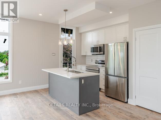 Photo 12 of 301 659 Donat Street, Ottawa ON