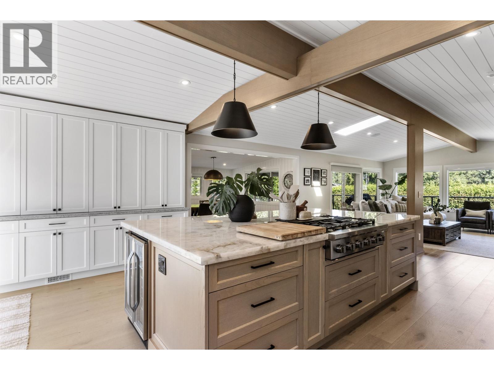 Photo 12 of 4876 4th Avenue, Delta BC