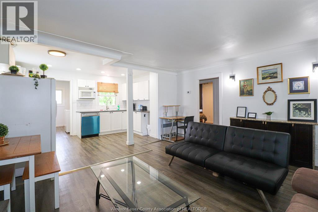 Photo 16 of 3504 Barrymore, Windsor ON