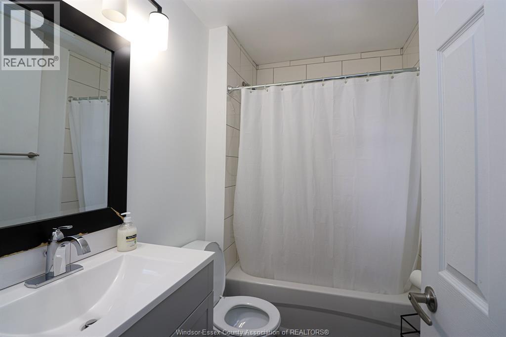 Photo 1 of 3504 Barrymore, Windsor ON