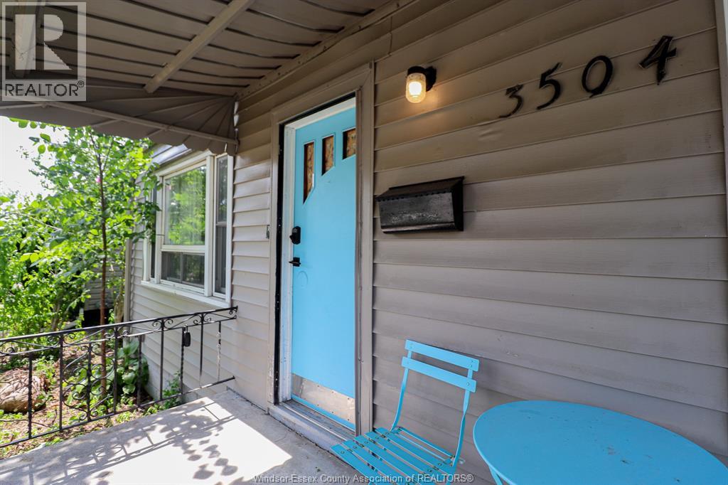 Photo 6 of 3504 Barrymore, Windsor ON