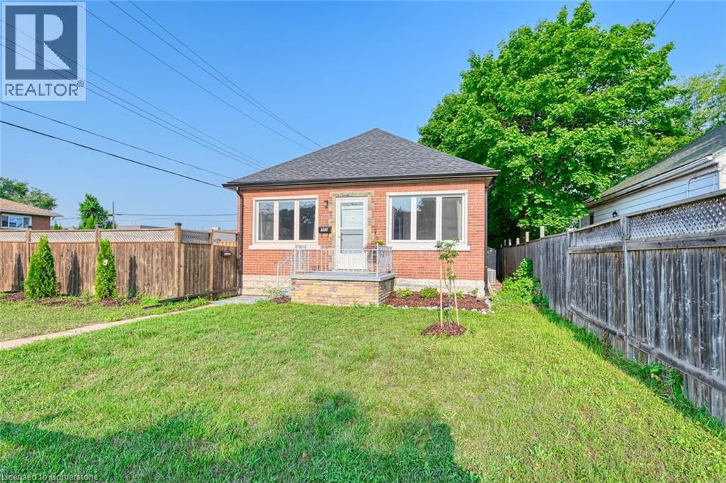 Photo 1 of 701 Brighton Avenue Unit 1, Hamilton ON