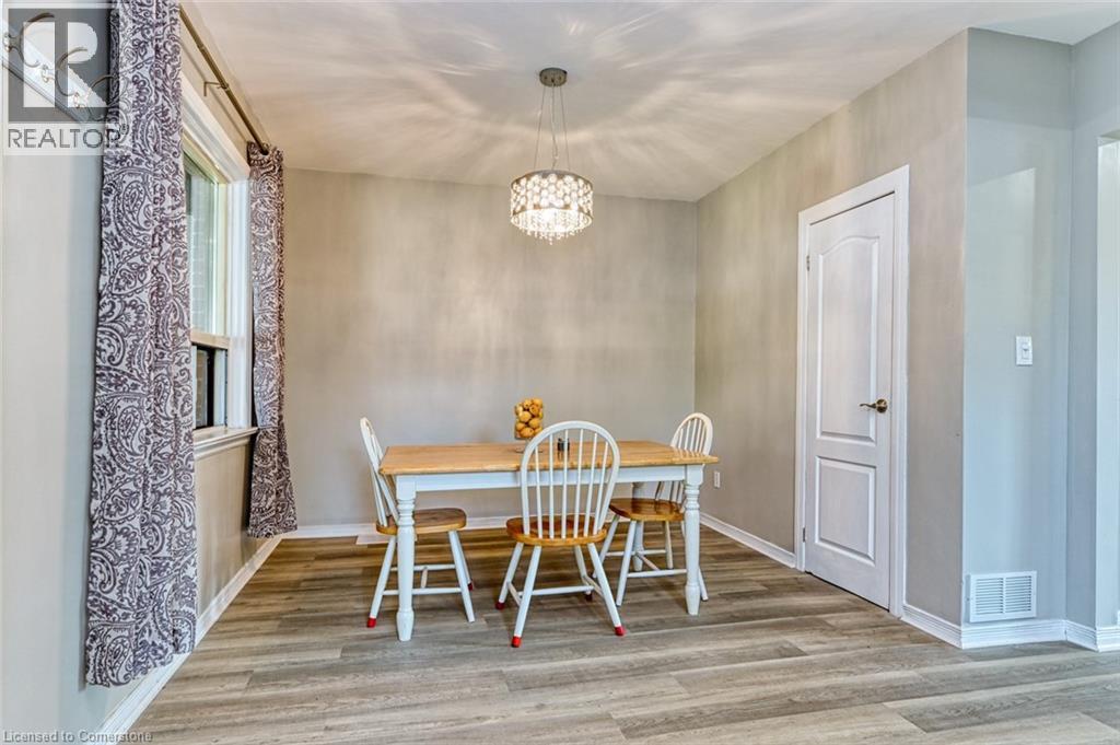 Photo 9 of 701 Brighton Avenue Unit 1, Hamilton ON