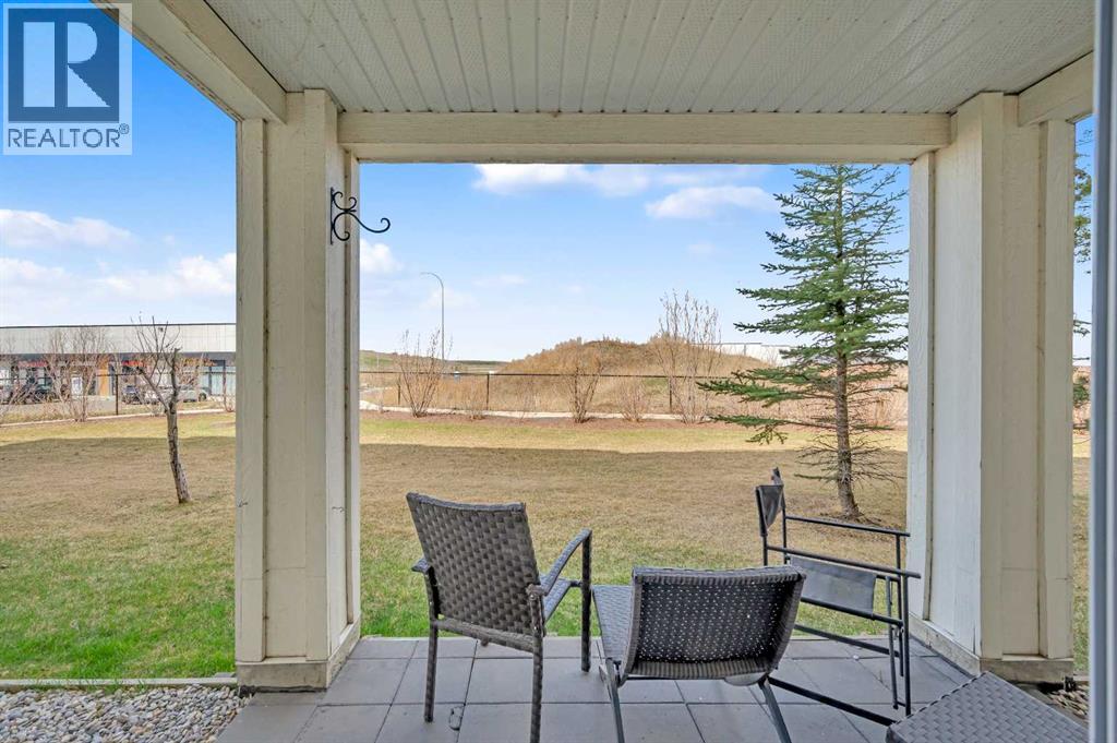 Single Family House for Sale in   Copperpond Common SE Copperfield Calgary 