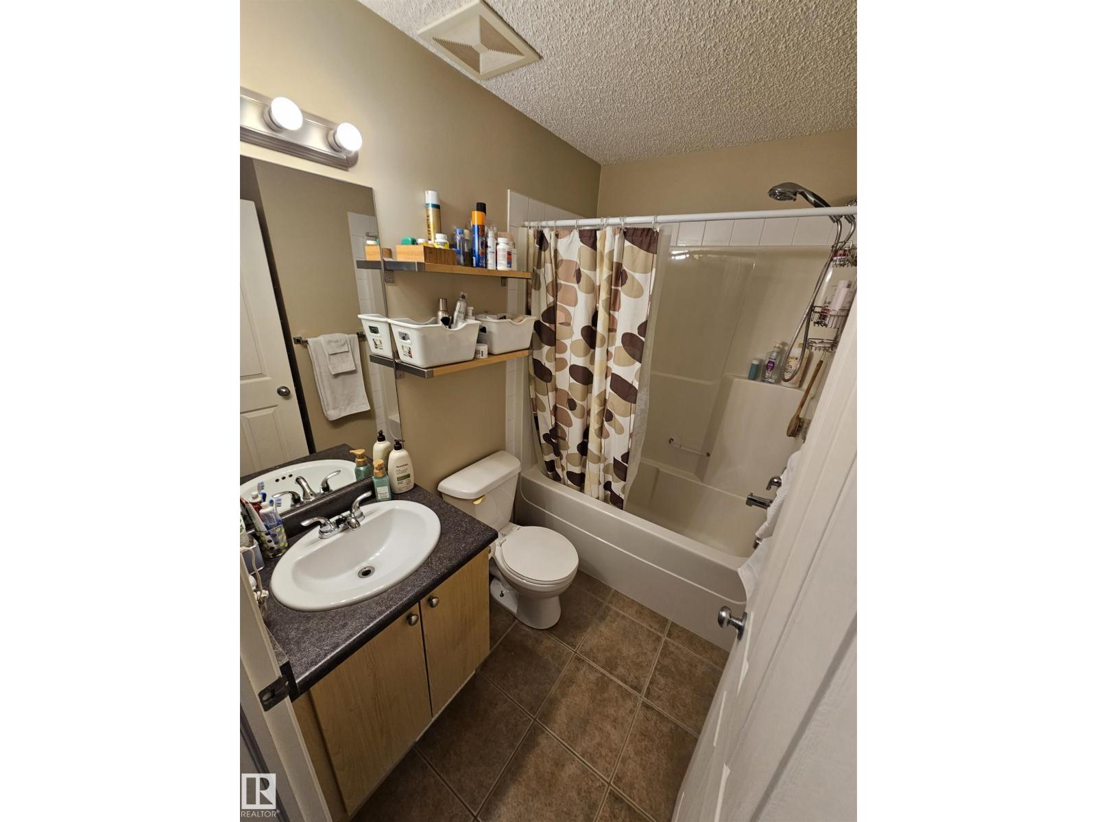 Photo 18 of 2333 Aspen Tr, Sherwood Park AB