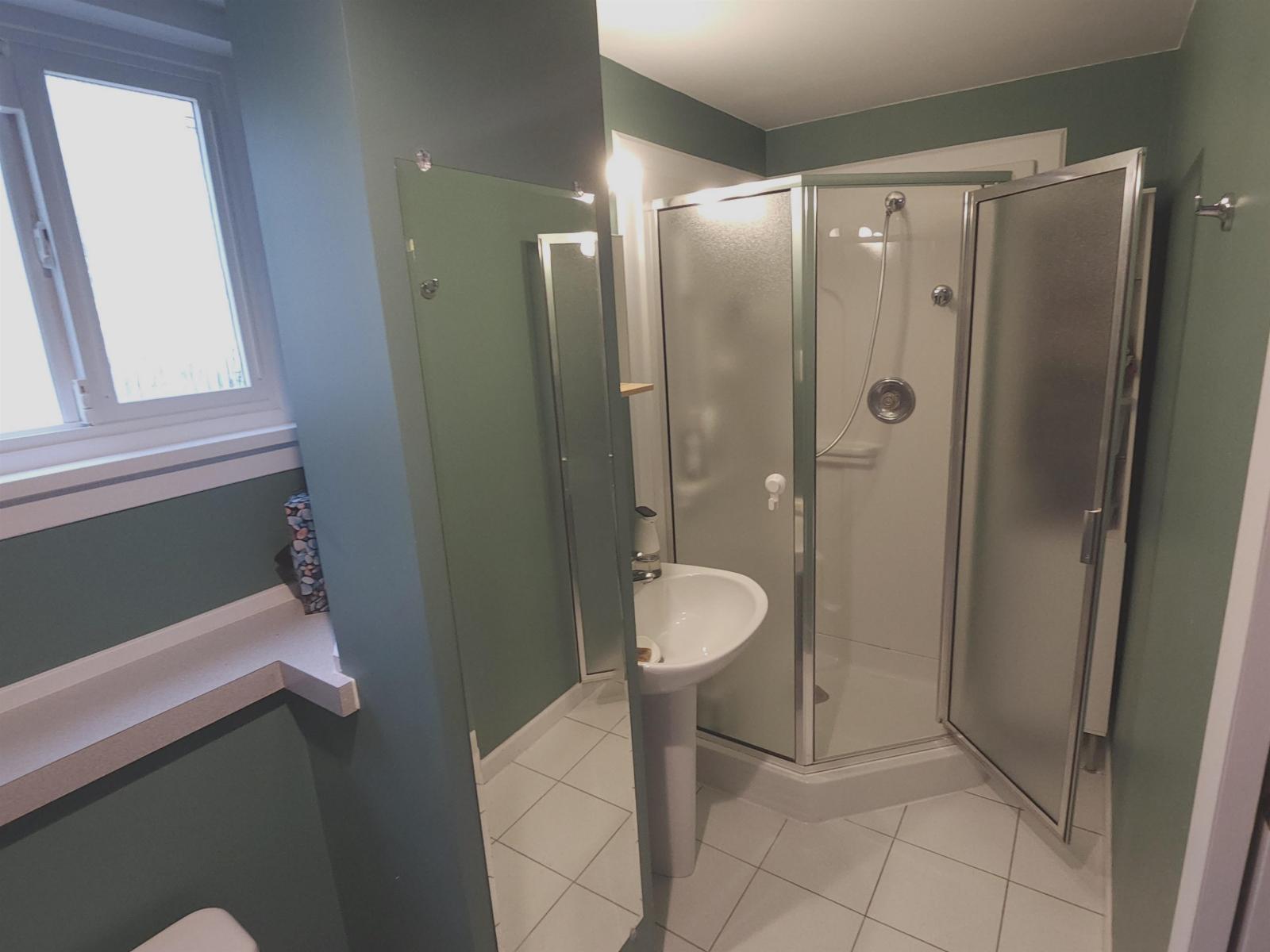 Photo 1 of 11642 64 A Avenue, Delta BC