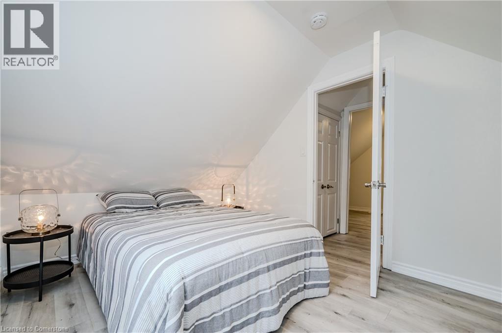 Photo 17 of 273 Britannia Avenue, Hamilton ON