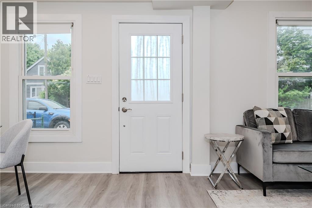 Photo 25 of 273 Britannia Avenue, Hamilton ON