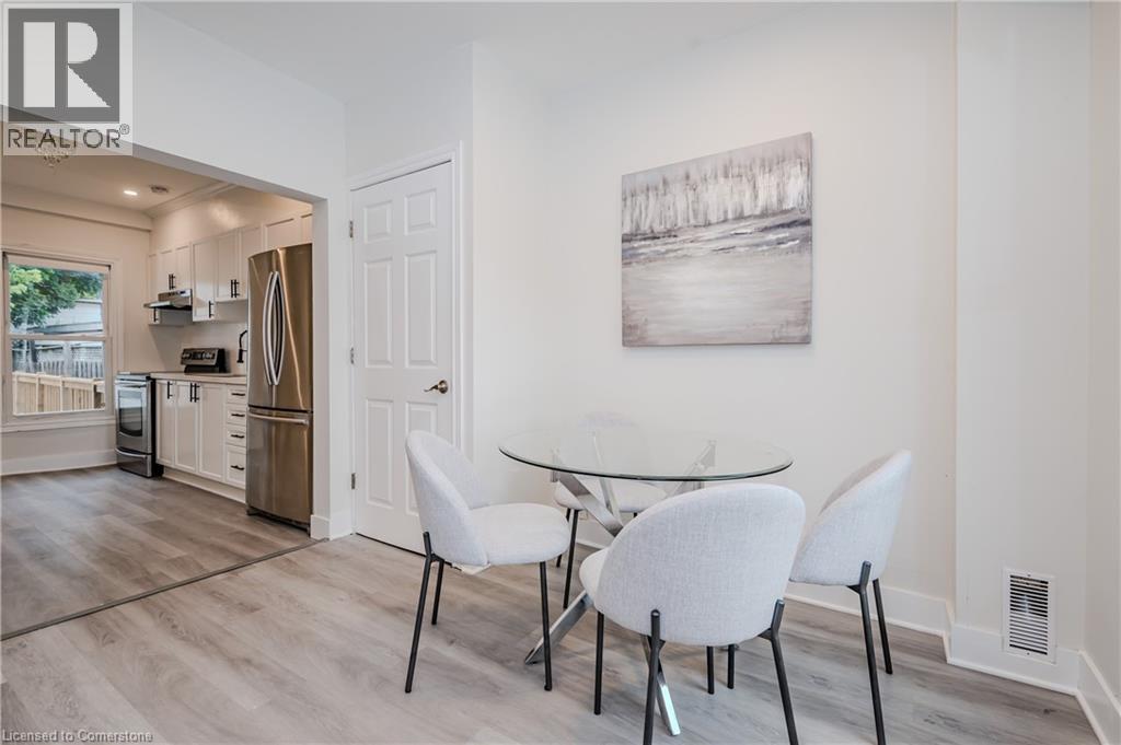 Photo 18 of 273 Britannia Avenue, Hamilton ON
