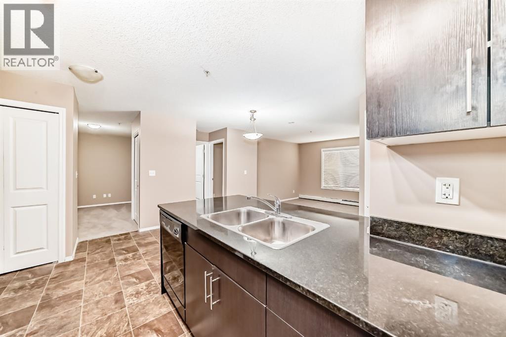 Single Family House for Sale in   Kincora Glen Road NW Kincora Calgary 