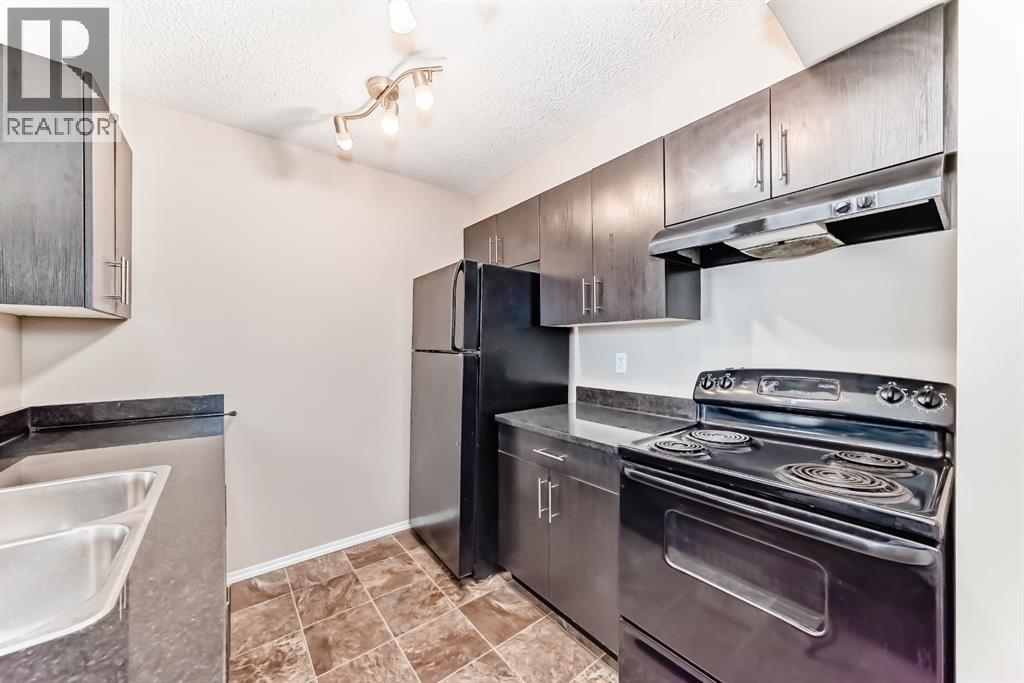 Single Family House for Sale in   Kincora Glen Road NW Kincora Calgary 