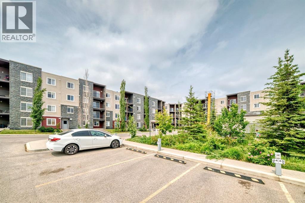 Single Family House for Sale in   Kincora Glen Road NW Kincora Calgary 