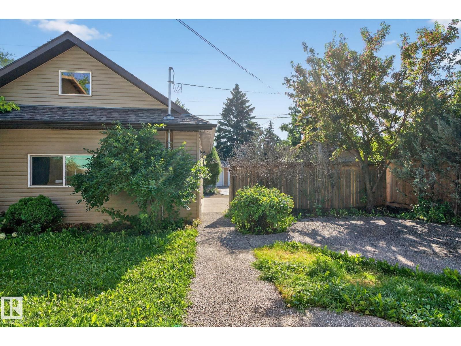 Photo 48 of 9239 148 St Nw, Edmonton AB