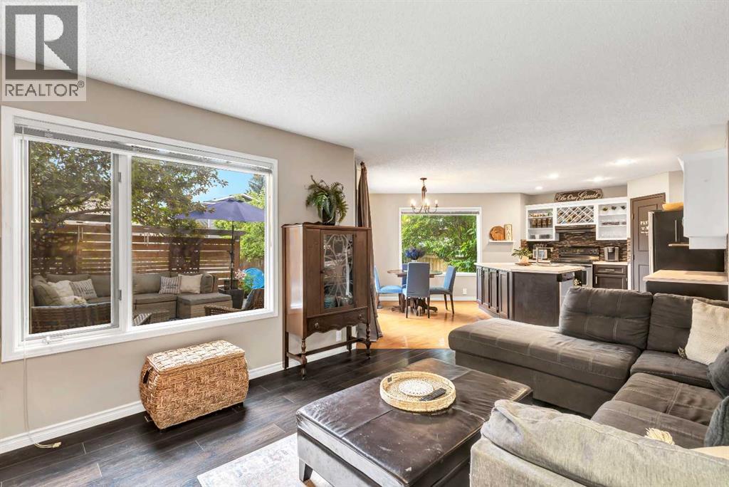 Single Family House for Sale in  Sundown Way SE Sundance Calgary 