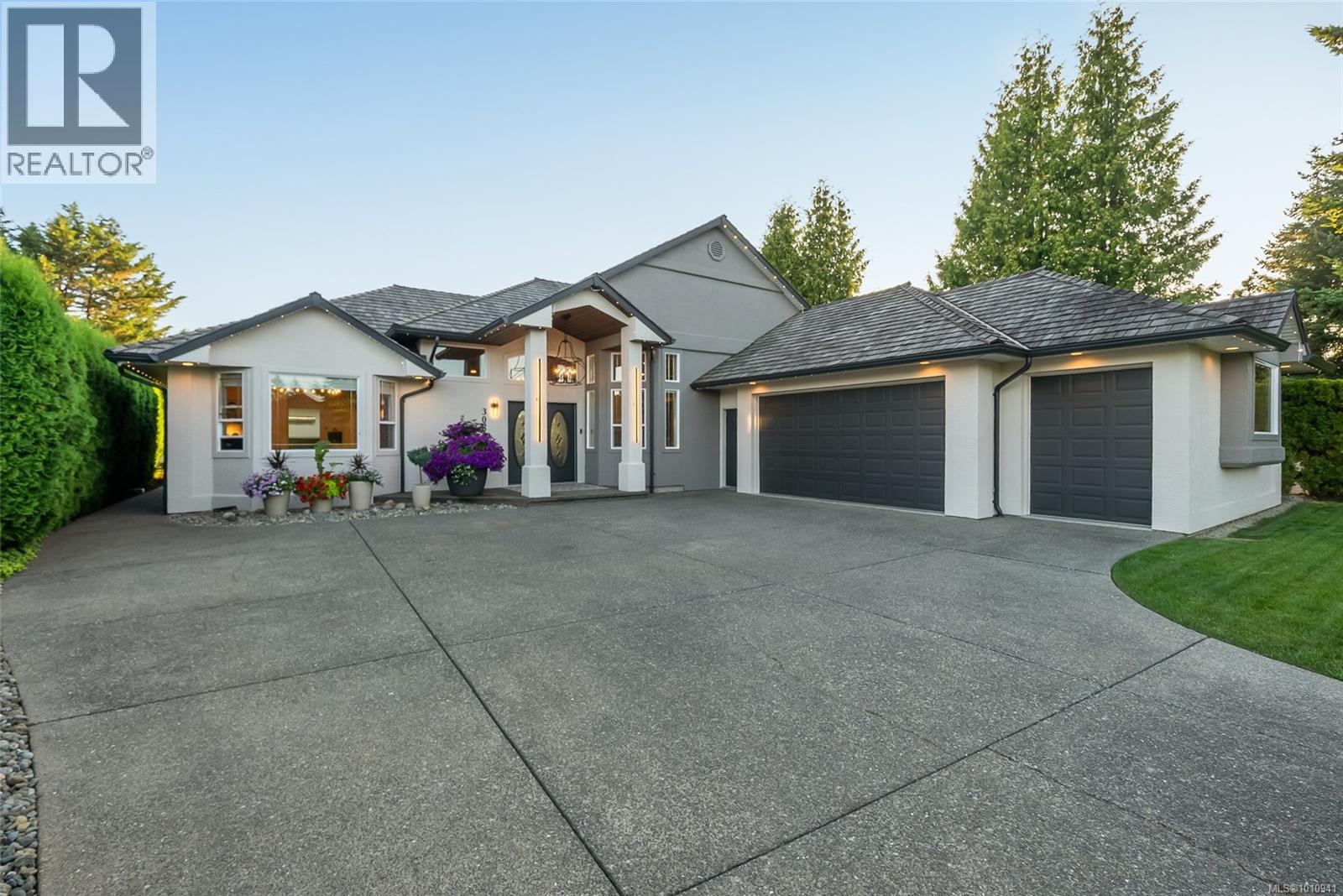 3088 Kensington Cres, Courtenay