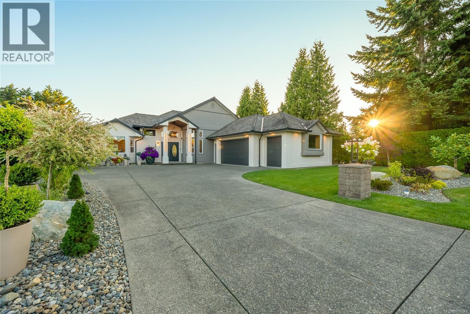 3088 Kensington Cres, Courtenay