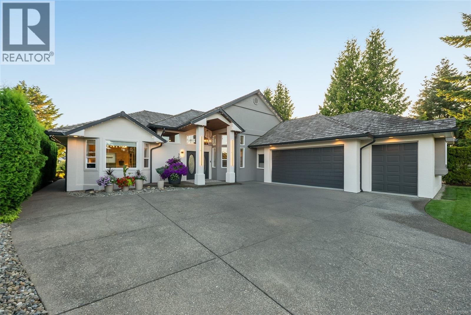 3088 Kensington Cres, Courtenay