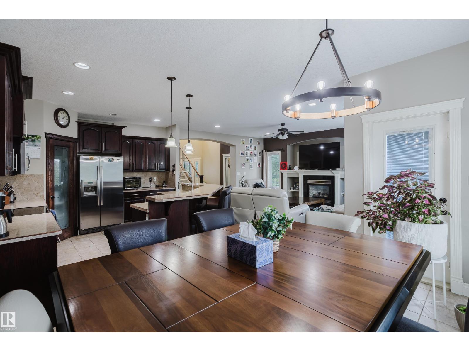 Photo 27 of 3359 18 St Nw, Edmonton AB