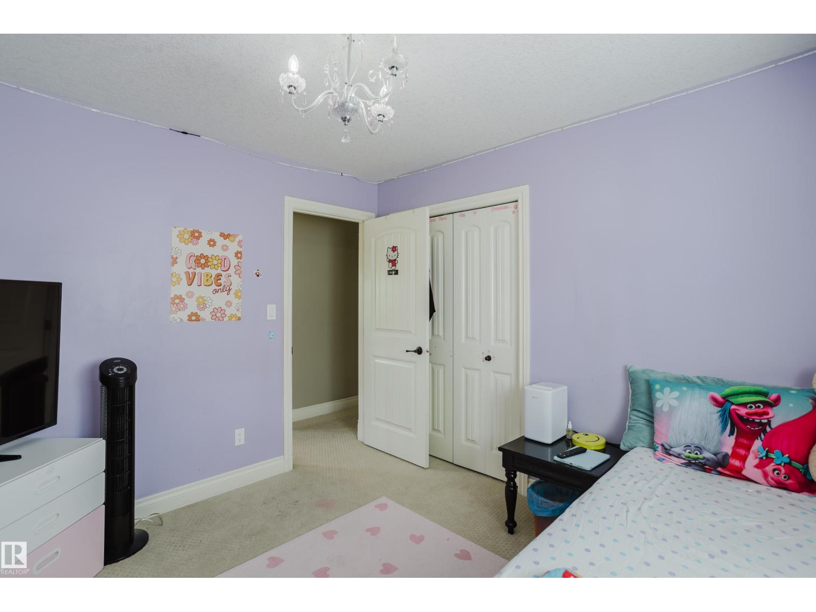 Photo 62 of 3359 18 St Nw, Edmonton AB