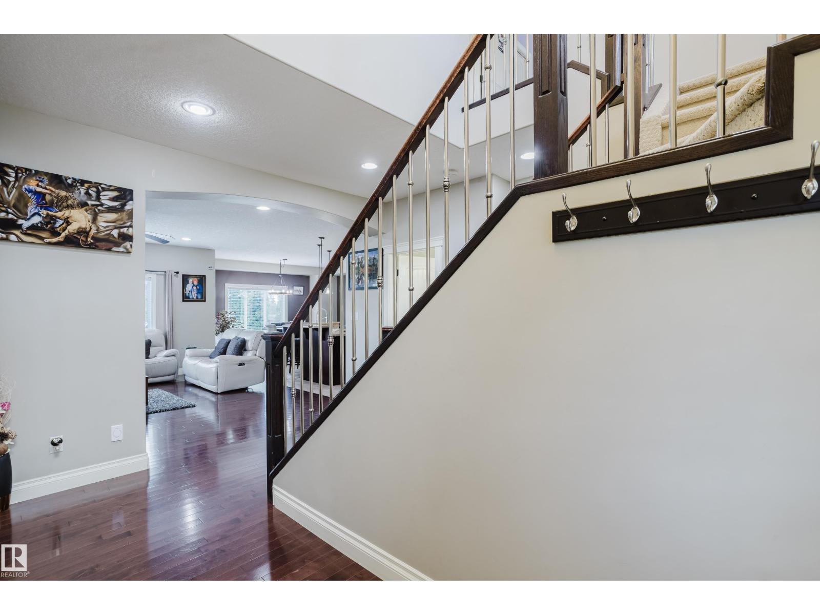 Photo 69 of 3359 18 St Nw, Edmonton AB