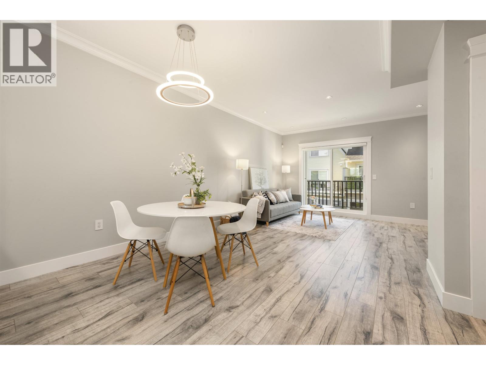 Photo 8 of 2 9728 Alberta Road, Richmond BC
