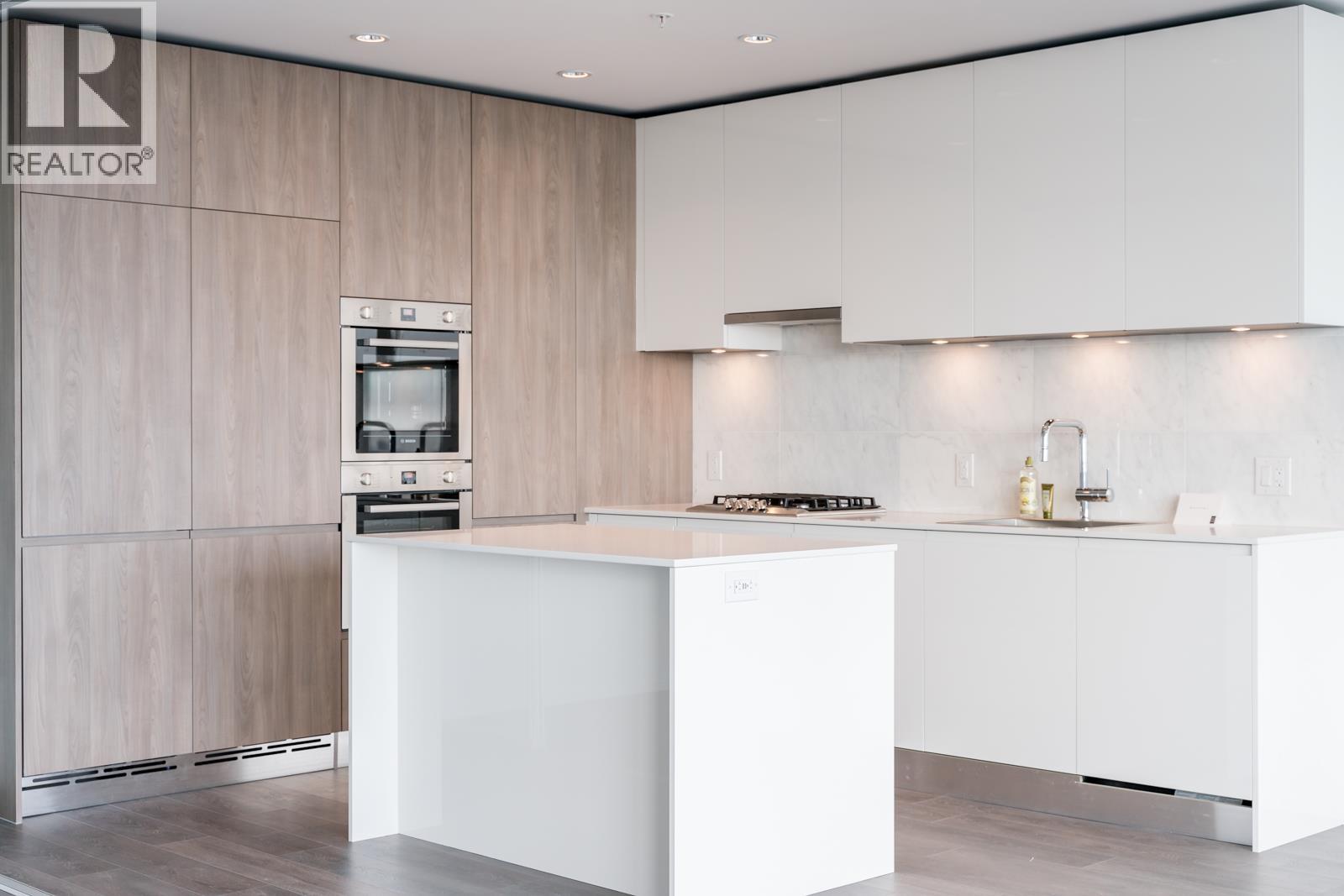 Photo 12 of 5303 4650 Brentwood Boulevard, Burnaby BC