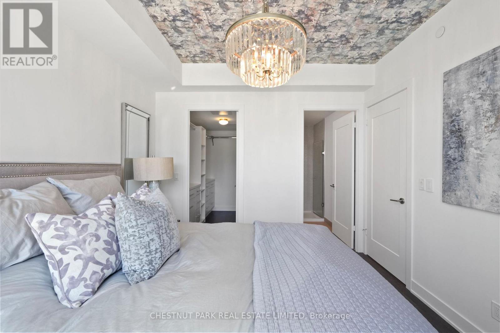 Photo 34 of 1220 38 Cameron Street, Toronto ON