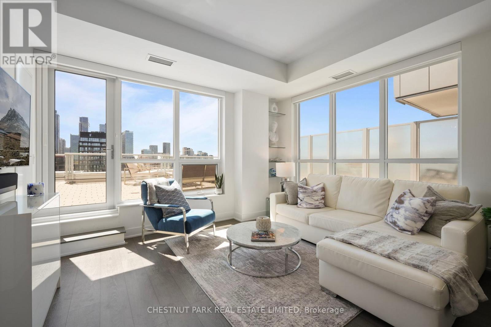 Photo 19 of 1220 38 Cameron Street, Toronto ON
