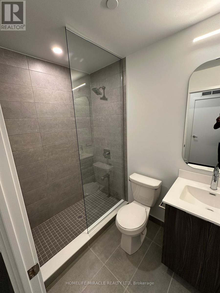 Photo 6 of 912 15 Richardson Street, Toronto ON