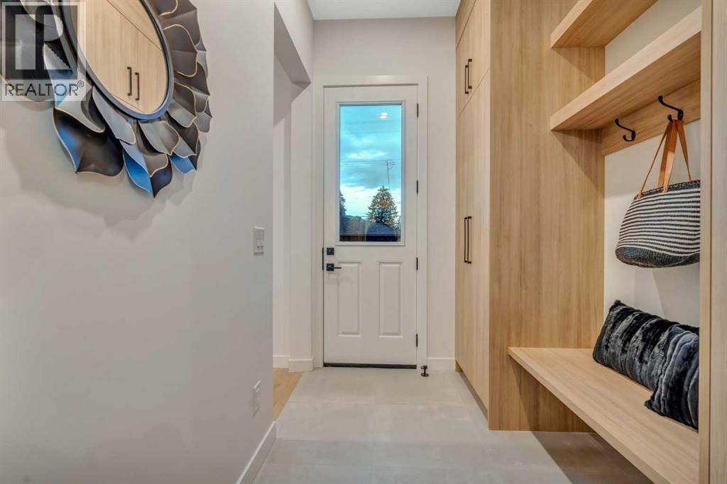 Single Family House for Sale in   Street SW Killarney/Glengarry Calgary 