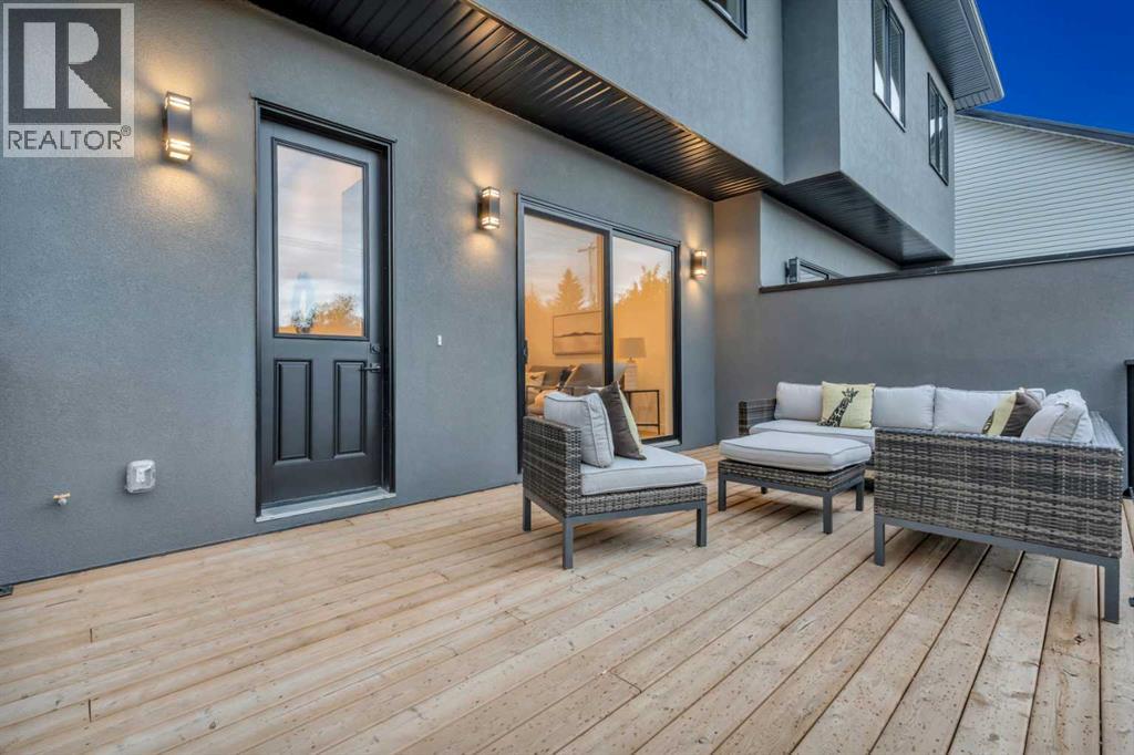 Single Family House for Sale in   Street SW Killarney/Glengarry Calgary 