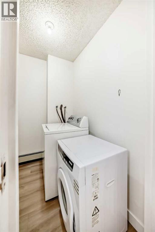 Single Family House for Sale in    Street NW Varsity Calgary 