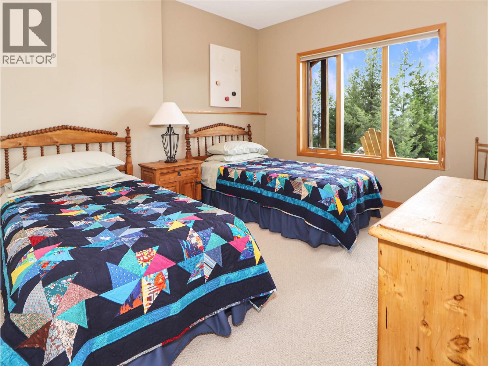 2360/2380 95 Highway, Spillimacheen