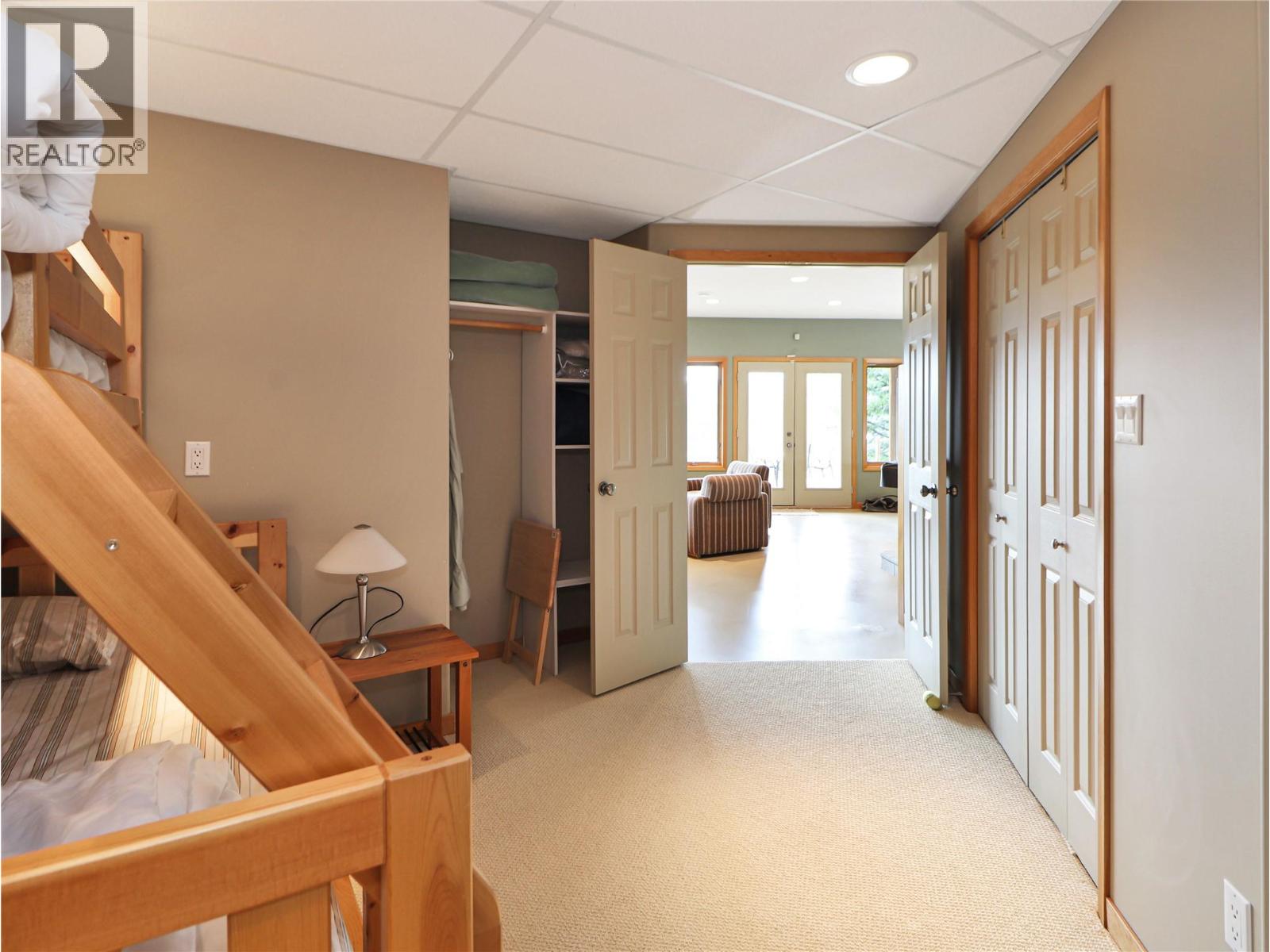2360/2380 95 Highway, Spillimacheen