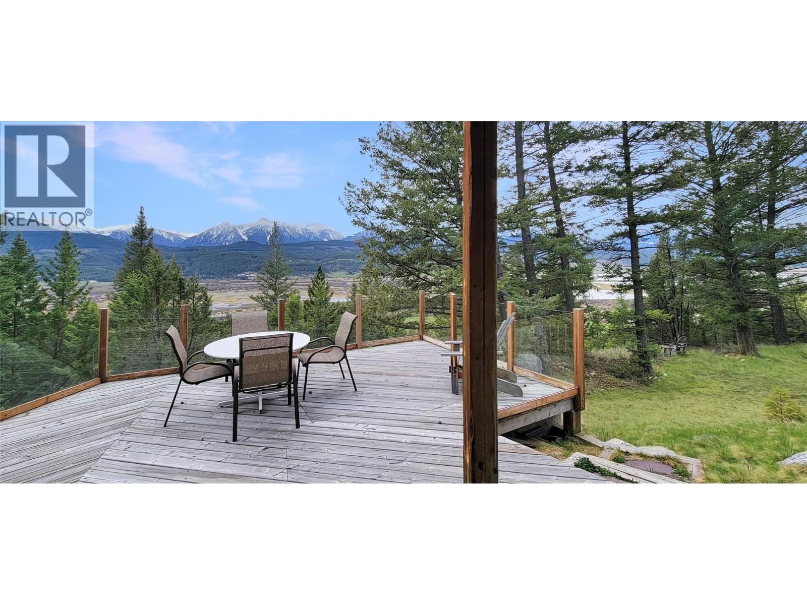 2360/2380 95 Highway, Spillimacheen