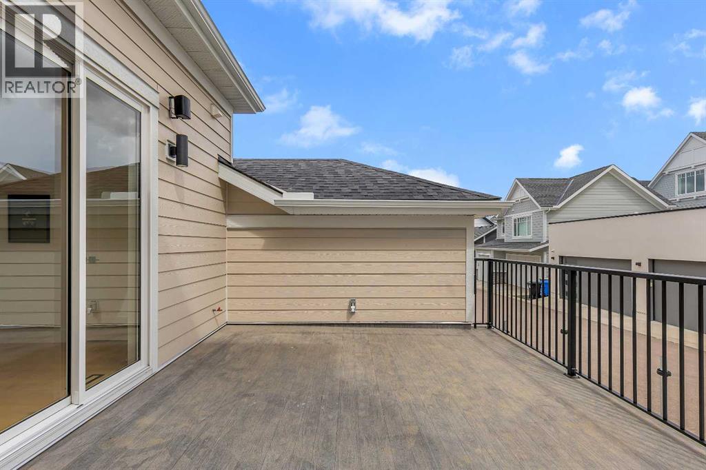 Single Family House for Sale in  Alexandria Green SW Currie Barracks Calgary 